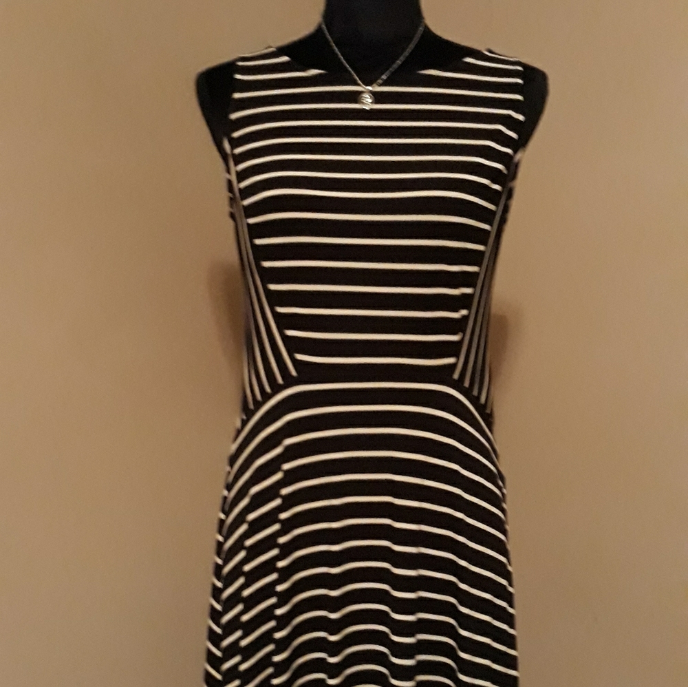 Business Sleeveless casual dress